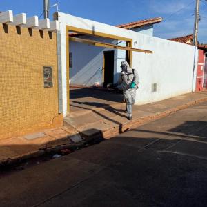 Imagem da notícia COMBATE À DENGUE - NEBULIZAÇÃO COSTAL NA VILA IVAN