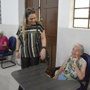 Imagem da notícia Semana do Idoso tem programação promovida pelo Fundo Social - Visita ao Abrigo São Lourenço - FOTOS