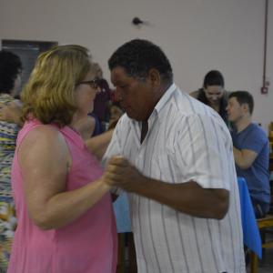 Imagem da notícia Semana do Idoso tem programação promovida pelo Fundo Social - Chá Dançante - FOTOS