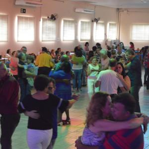 Imagem da notícia Semana do Idoso tem programação promovida pelo Fundo Social - Baile de Encerramento - FOTOS