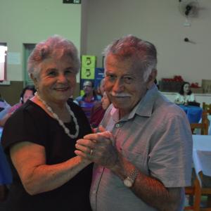 Imagem da notícia Semana do Idoso tem programação promovida pelo Fundo Social - Baile de Encerramento - FOTOS