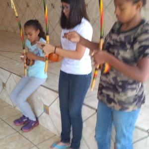 Imagem da notícia Prefeitura incentiva a prática da capoeira por meio da escolinha de iniciação