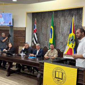 Imagem da notícia PASSE O CARNAVAL COM UM AMIGUINHO DE 4 PATAS!