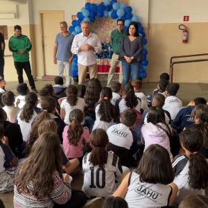 Imagem da notícia PREFEITURA DISTRIBUI MAIS DE 10 MIL OVOS DE PÁSCOA PARA A REDE MUNICIPAL DE ENSINO
