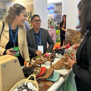 Imagem da notícia CALÇADOS E ARTESANATO DE JAHU SÃO DESTAQUE NO CONEXIDADES