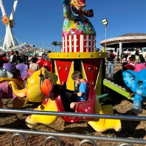 Imagem da notícia CRIANÇAS E ADOLESCENTES SE DIVERTEM COM BRINQUEDOS GRATUITOS NA EXPOJAHU