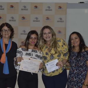 Imagem da notícia Formatura Escola de Beleza: 1ª Turma de manicure e pedicure