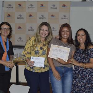 Imagem da notícia Formatura Escola de Beleza: 1ª Turma de manicure e pedicure