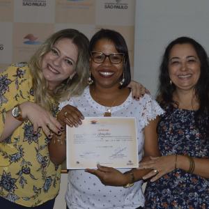 Imagem da notícia Formatura Escola de Beleza: 1ª Turma de manicure e pedicure