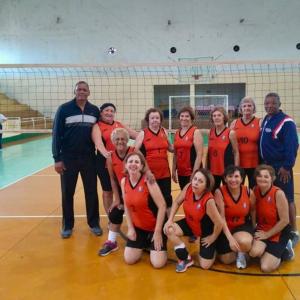 Imagem da notícia Vôlei feminino de Jahu conquista o título da Série Prata pela Liga Bauru