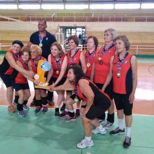 Imagem da notícia Vôlei feminino de Jahu conquista o título da Série Prata pela Liga Bauru