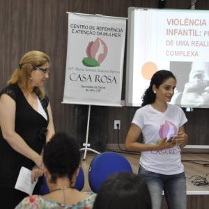Imagem da notícia Palestra: A violência sexual infantil - FOTOS