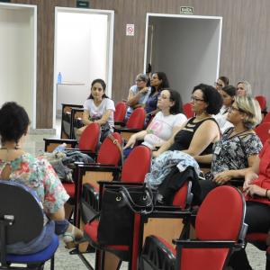 Imagem da notícia Palestra: A violência sexual infantil - FOTOS