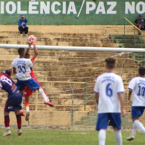 Imagem da notícia Maloca e Santa Helena fazem a final do Campeonato Jauense de futebol
