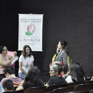Imagem da notícia Palestra - Diversidade sexual: os novos rumos dos direitos sociais - FOTOS