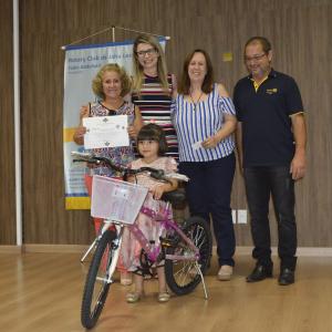 Imagem da notícia Secretaria de Educação e Rotary Leste premiam vencedores da campanha de arrecadação de óleo de cozinha usado e de lacres de latas de bebidas