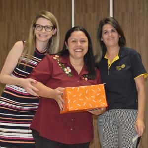 Imagem da notícia Secretaria de Educação e Rotary Leste premiam vencedores da campanha de arrecadação de óleo de cozinha usado e de lacres de latas de bebidas