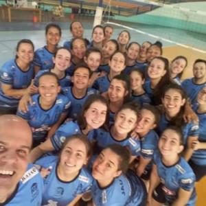 Imagem da notícia Vôlei infantil feminino de Jahu disputa título nesse sábado