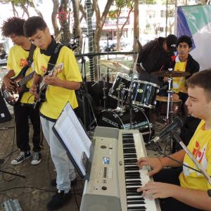 Imagem da notícia Natal 2018: Feira Regional de Artesanato e Apresentação do Projeto Guri - FOTOS