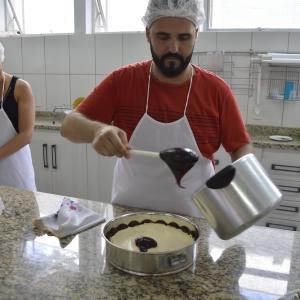 Imagem da notícia Curso de Trufas e Torta Holandesa 1ª turma - FOTOS