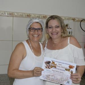 Imagem da notícia Curso de Trufas e Torta Holandesa 1ª turma - FOTOS