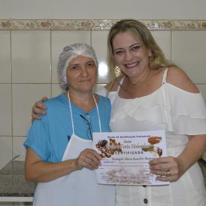 Imagem da notícia Curso de Trufas e Torta Holandesa 1ª turma - FOTOS