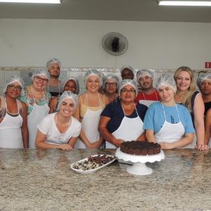Imagem da notícia Curso de Trufas e Torta Holandesa 2ª turma - FOTOS