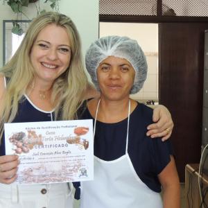 Imagem da notícia Curso de Trufas e Torta Holandesa 2ª turma - FOTOS