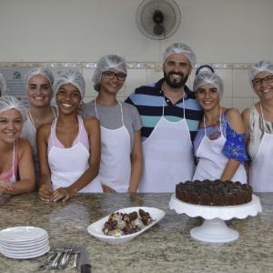 Imagem da notícia Curso de Trufas e Torta Holandesa 4ª turma - FOTOS