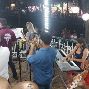 Imagem da notícia NATAL: Apresentação do Coral do “Projeto Guri” e da “Banda e Orquestra Livramento” - FOTOS