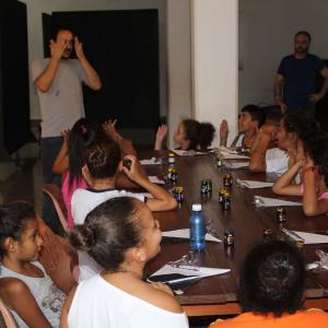 Imagem da notícia Pontos Mis: Oficina de filme pintado - FOTOS