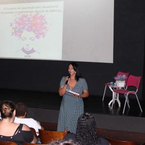 Imagem da notícia Projeto Desenvolvendo Talentos: “Atendimento humanizado para mulheres vítimas de violência” - FOTOS