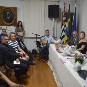 Imagem da notícia Movimento Viva Mulher: Homenagem ao Dia Internacional da Mulher – Academia Jauense de Letras - FOTOS