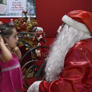 Imagem da notícia Natal: Casinha do Papai Noel e Pagode Gospel com o Grupo Só Prá Deus - FOTOS