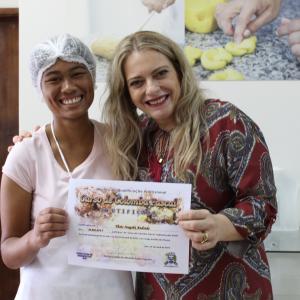 Imagem da notícia Fundo Social faz curso de Colomba Pascal - FOTOS Turma A