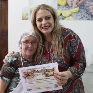 Imagem da notícia Fundo Social faz curso de Colomba Pascal - FOTOS Turma A