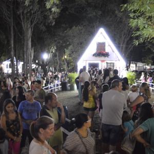 Imagem da notícia NATAL: Apresentação da Escola Toque Teclado e Casinha do Papai Noel - FOTOS