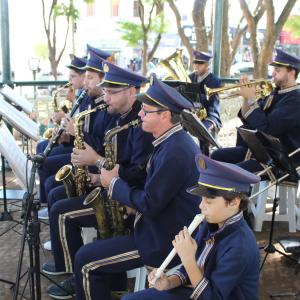 Imagem da notícia “Semana João Ribeiro de Barros” - Sábado na Praça com a Banda Carlos Gomes - FOTOS