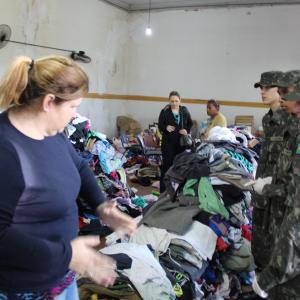 Imagem da notícia Fundo Social de Solidariedade realiza primeira coleta nos postos de arrecadação da Campanha do Agasalho