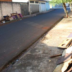 Imagem da notícia Prefeitura de Jahu: arrastões de limpeza aos sábados - FOTOS