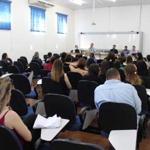 Imagem da notícia Prefeitura de Jahu forma 32 alunos da Educação de Jovens e Adultos - FOTOS