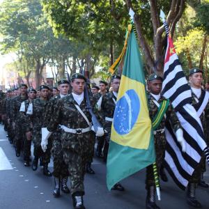 Imagem da notícia Ato relembra Revolução Constitucionalista de 1932 - FOTOS