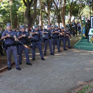 Imagem da notícia Ato relembra Revolução Constitucionalista de 1932 - FOTOS