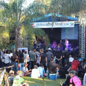 Imagem da notícia 28ª edição do Festival de Inverno de Jahu: Beatles in the Park - FOTOS