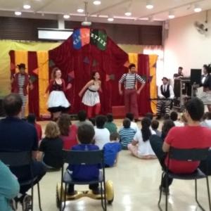 Imagem da notícia 28ª edição do Festival de Inverno de Jahu: Espetáculos Teatrais - Água Doce e Cabaretize no Cano Torto e Sesi Jahu.