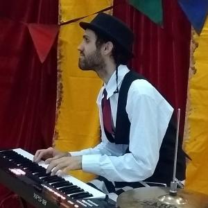 Imagem da notícia 28ª edição do Festival de Inverno de Jahu: Espetáculos Teatrais - Água Doce e Cabaretize no Cano Torto e Sesi Jahu.