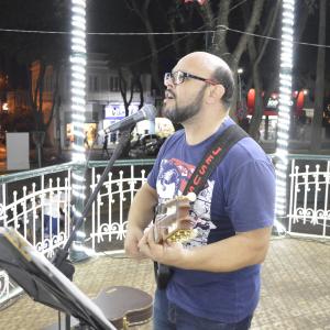 Imagem da notícia NATAL: Tom Borges e Casinha do Papai Noel - FOTOS