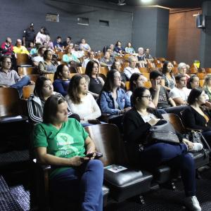 Imagem da notícia Prefeitura promove no Projeto Desenvolvendo Talentos, a palestra “O câncer tá na cara, mas às vezes você não vê” - FOTOS