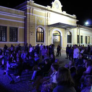 Imagem da notícia 28ª edição do Festival de Inverno de Jahu: Teatro com a Coletiva Abya Ayala e Lançamento do CD Clarões com Manu Sagioro - FOTOS