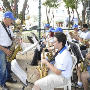 Imagem da notícia NATAL: Show com Tereza Mota e Banda Carlos Gomes - FOTOS